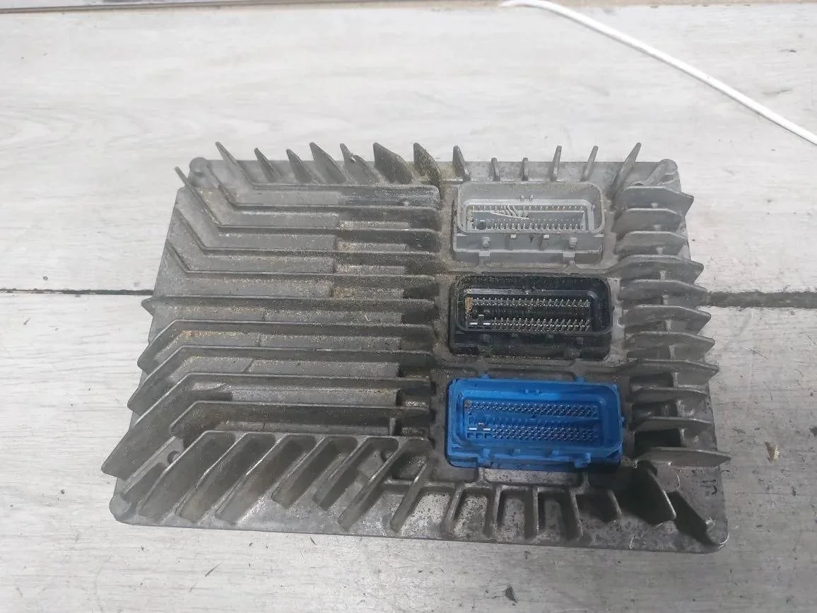 блок управления двигателем Chevrolet Captiva C140