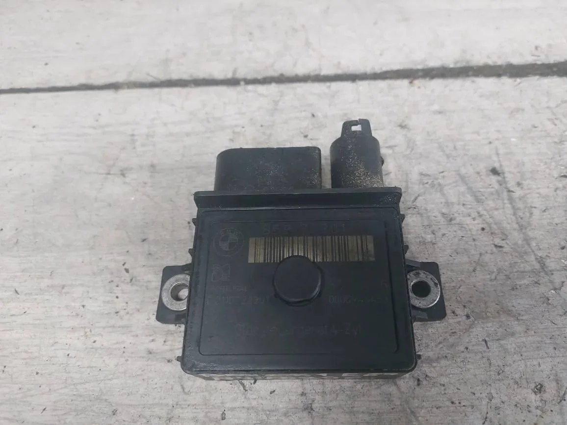 реле накала свечей BMW 3 E90/E91/E92/E93