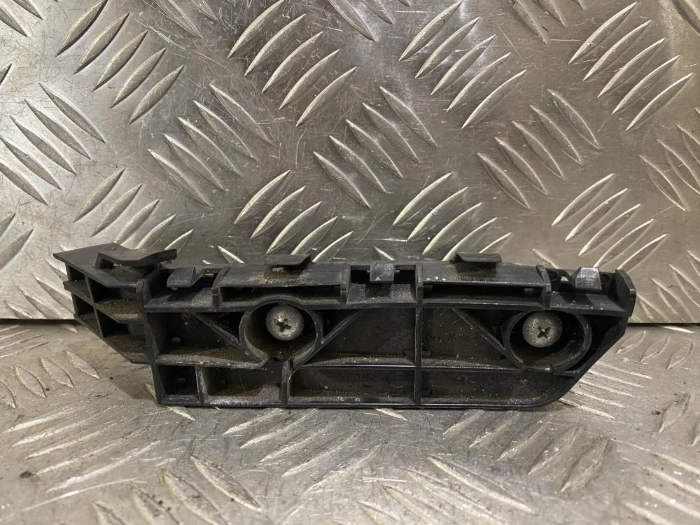 Направляющая переднего бампера правая для Honda CR-V 3 RE 2006-2012