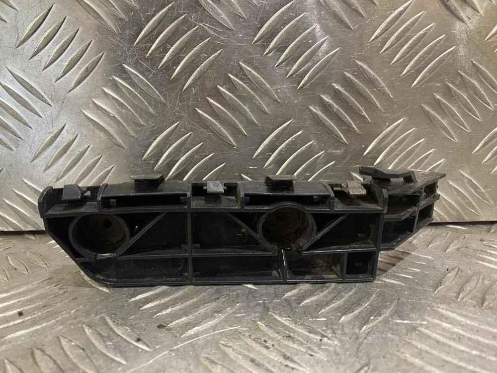 Направляющая переднего бампера левая для Honda CR-V 3 RE 2006-2012