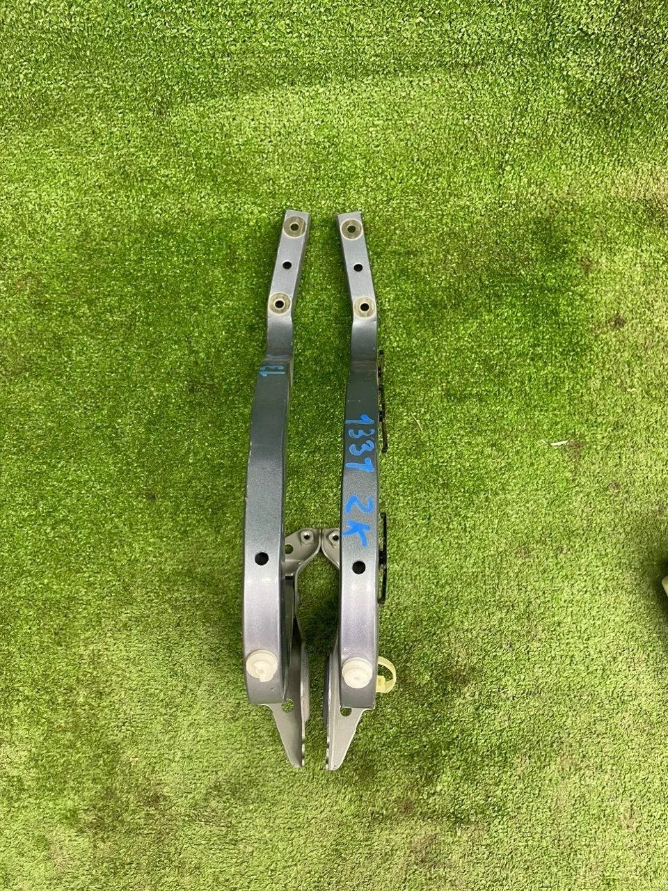 Петля крышки багажника Honda Accord 2007 CL9