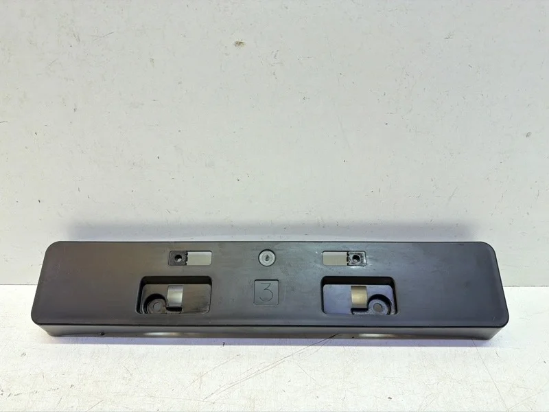 Площадка под гос. номер LEXUS NX300 2017-2021