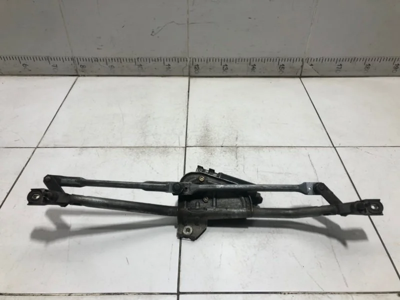 Трапеция стеклоочистителей Audi A6 C5 4B2 AFB 2.5