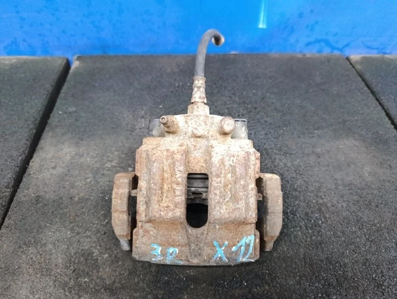 Суппорт тормозной BMW X1 (E84) 2013 34216768698 E84 N20B20A, задний правый