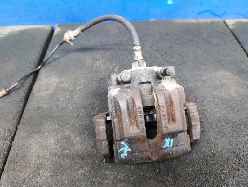 Суппорт тормозной BMW X1 (E84) 2013 34216768697 E84 N20B20A, задний левый