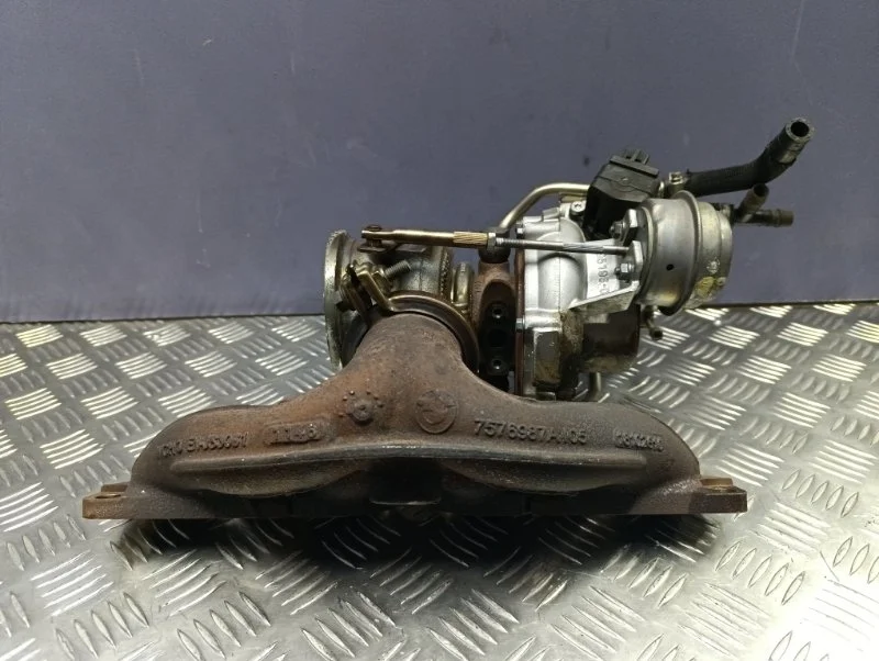 Турбина BMW 6 2011 11657646092 F13 N63B44A