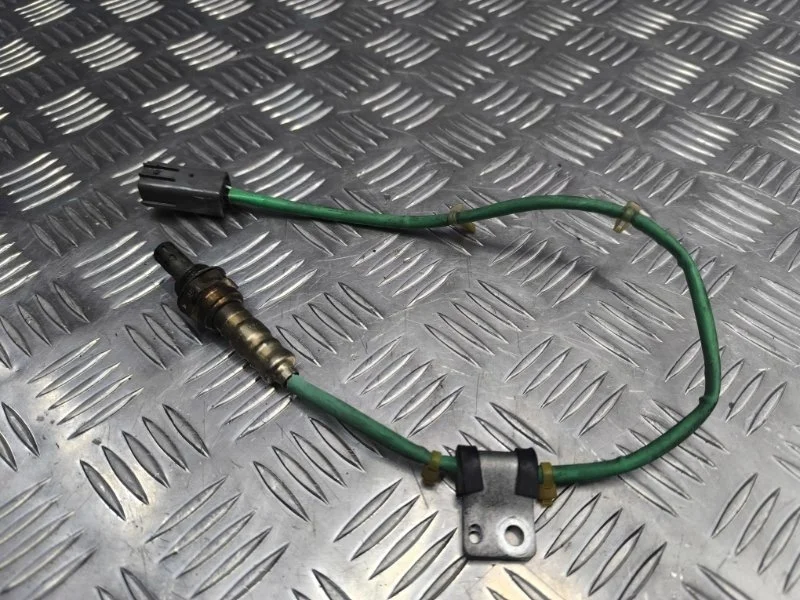 Датчик кислородный Mazda 6 2007 LF4K18861 GH LF-VE