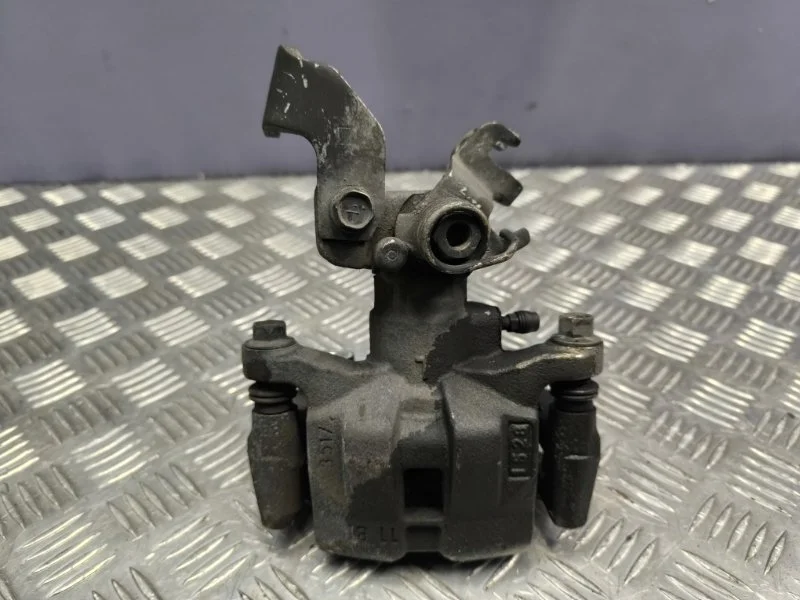 Суппорт задний левый Mazda 6 2007 GJZA2699ZC GH LF-VE