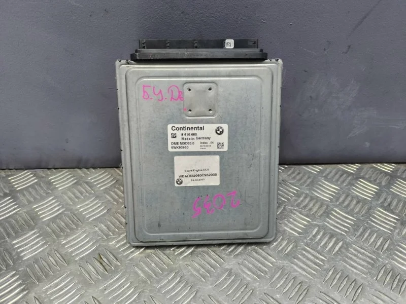 Блок управления двигателем BMW 6 2011 12148610680 F13 N63B44A