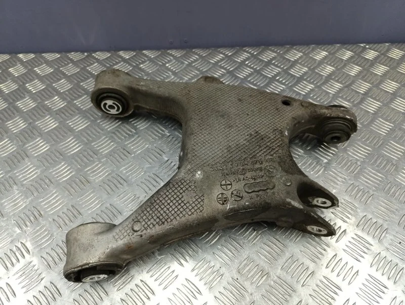 Рычаг задний BMW 6 2011 33326865898 F13 N63B44A, правый