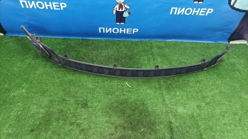 Решетка в бампер Kia Ceed JD 2012