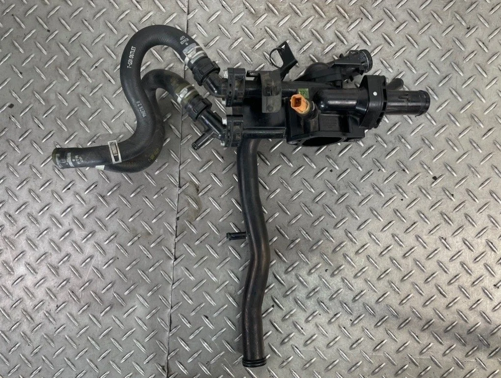 Корпус термостата Hyundai i30 3 2018 G4KH