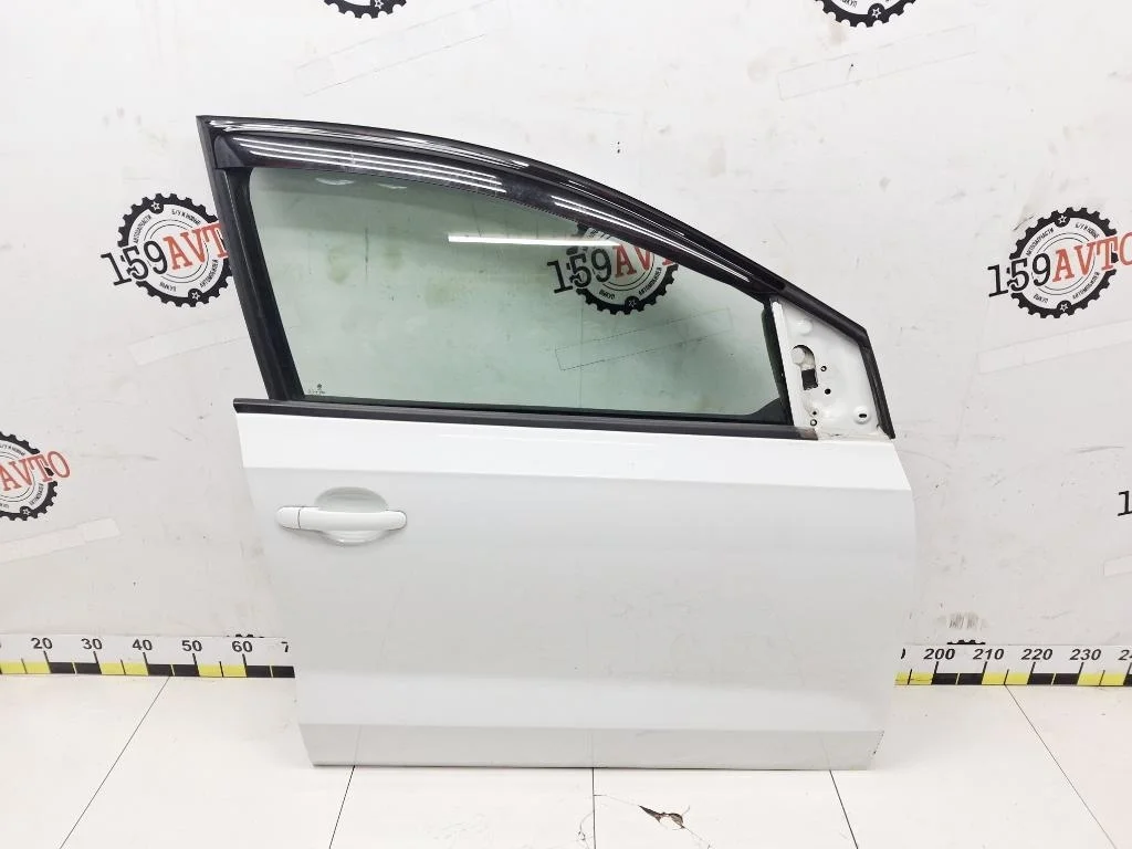 Дверь передняя правая Volkswagen Polo 5 2016
