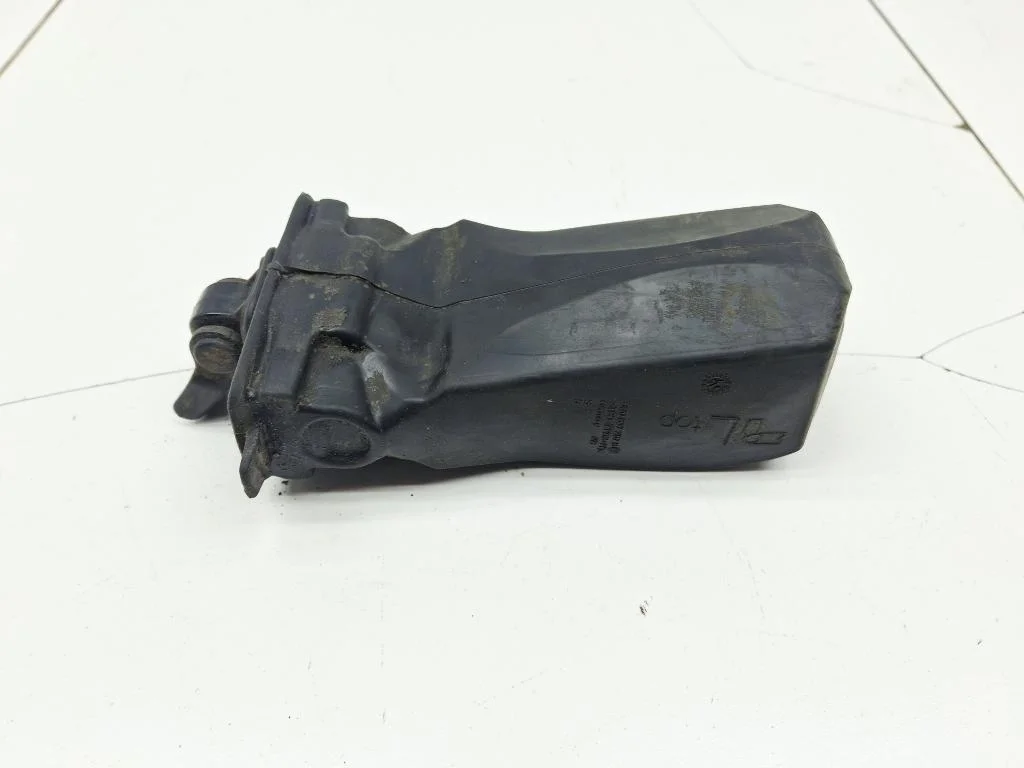 Ограничитель двери Volkswagen Polo 5 2016