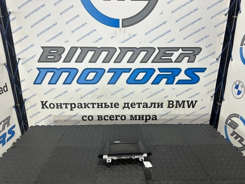 Монитор BMW F30