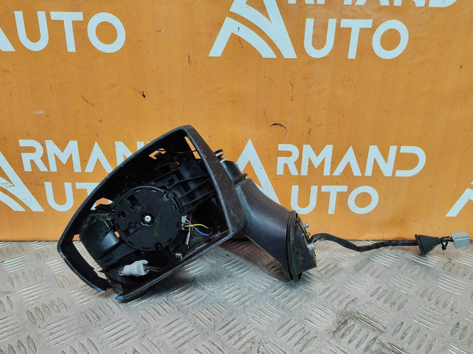 Зеркало Ford Kuga 2008-2012