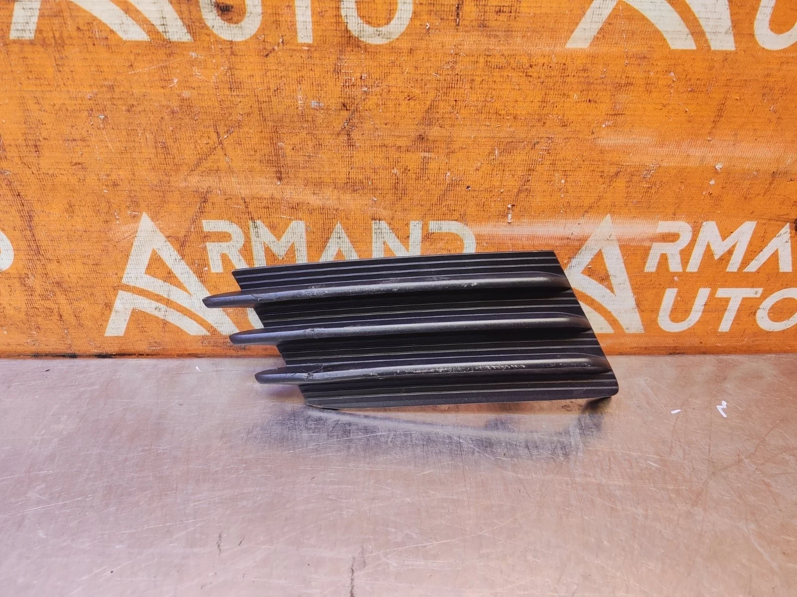 Накладка бампера Lexus NX 2017-2021