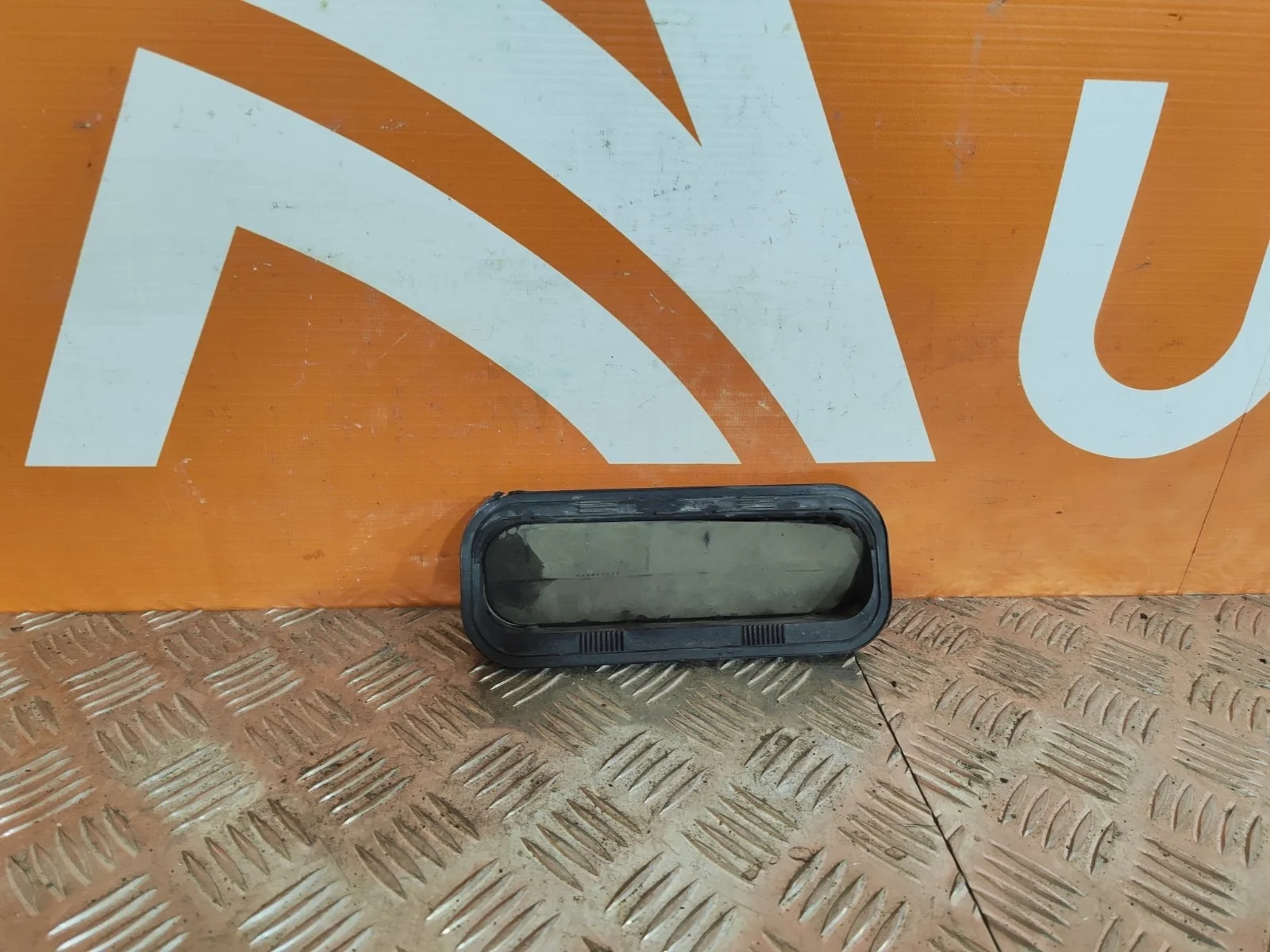 Панель вентиляционного клапана Toyota RAV4 2012-2019 CA40