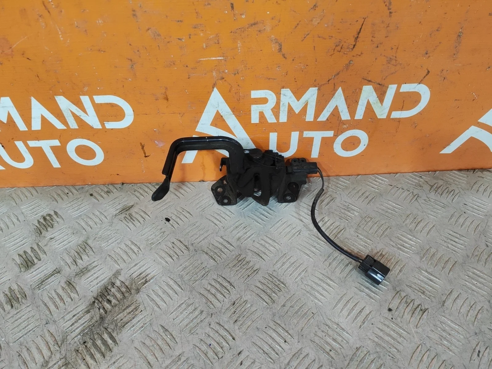 Замок капота Hyundai Santa Fe 2018-нв 4 TM