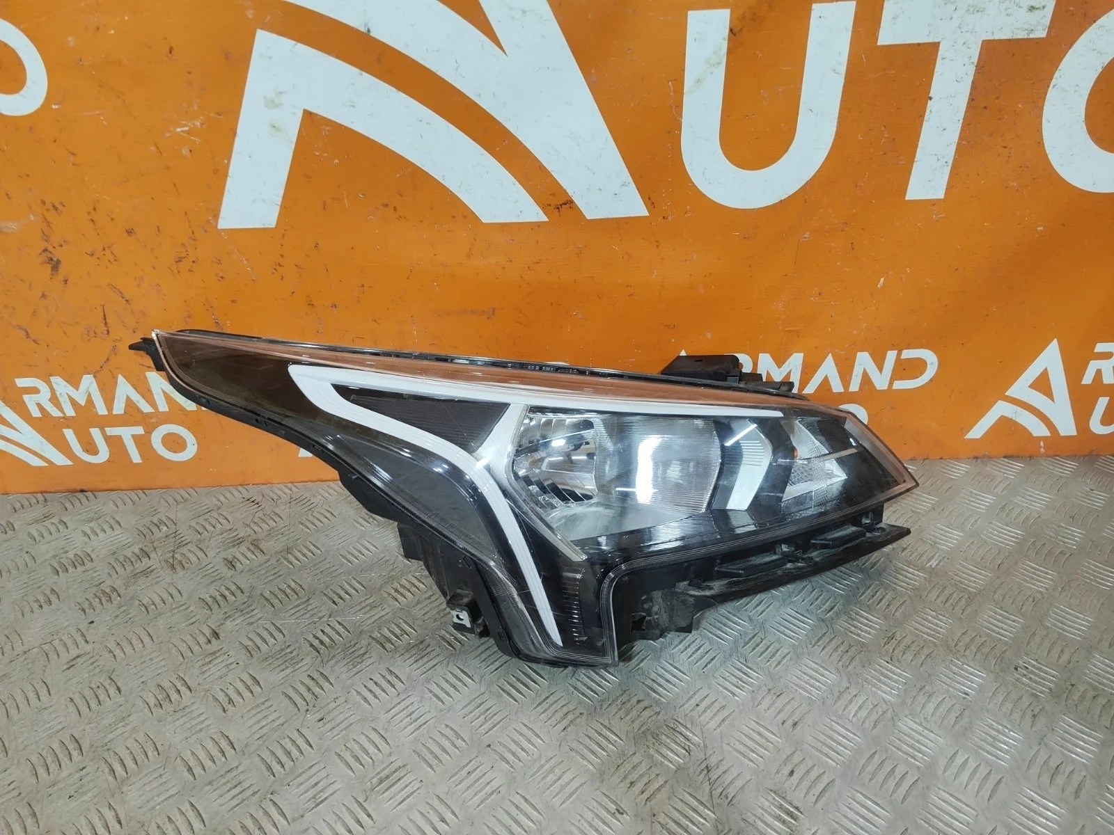 Фара Kia Rio 2020-нв 4 FB