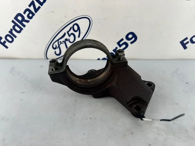 Кронштейн привода Ford Fusion 2008 1308641 CBK 1.6 (FYJA)
