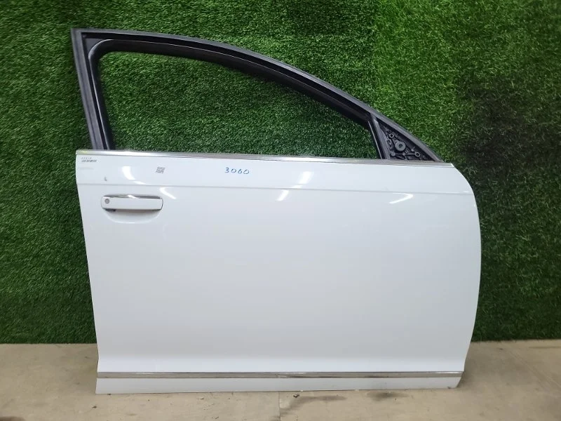 Дверь Audi A6 2010 4F0831052F 4F5 CAJ 3.0, передняя правая