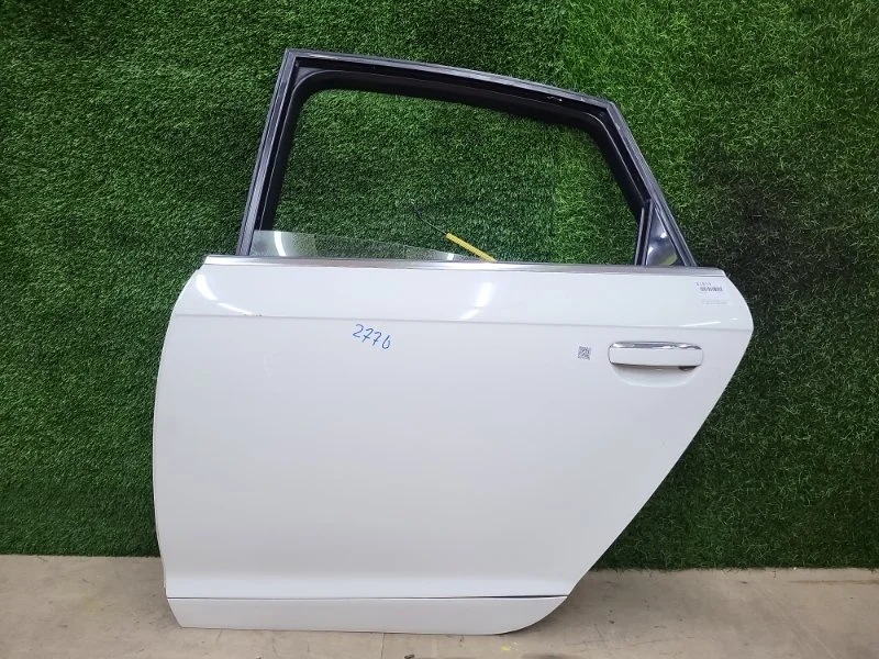 Дверь Audi A6 2005 4F0833051G 4F2 AUK 3.2, задняя левая