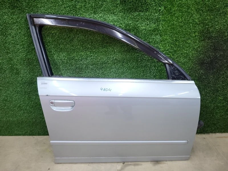 Дверь Audi A4 2007 8E0831052J 8EC ALT, передняя правая
