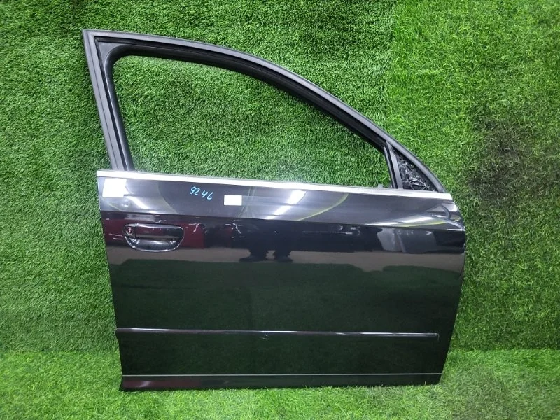 Дверь Audi A4 2007 8E0831052J 8ED BFB, передняя правая