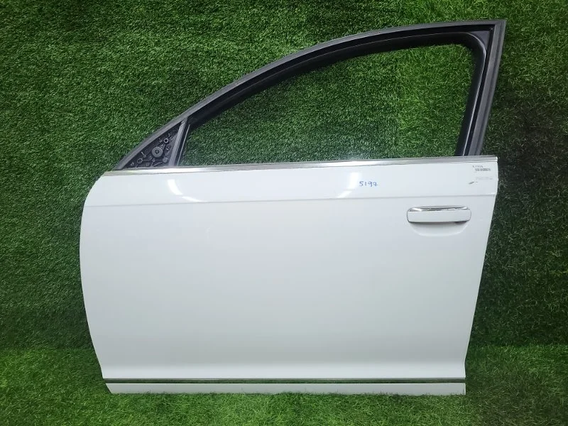 Дверь Audi A6 2010 4F0831051F 4F5 CCE 2.8, передняя левая