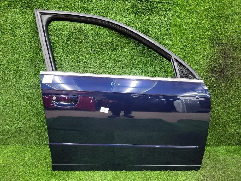Дверь Audi A4 2006 8E0831052J 8ED ALT, передняя правая