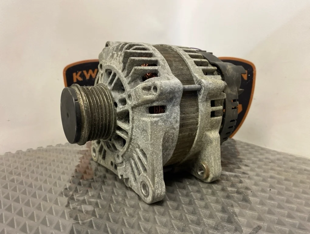 Генератор Audi A5 2012 8T