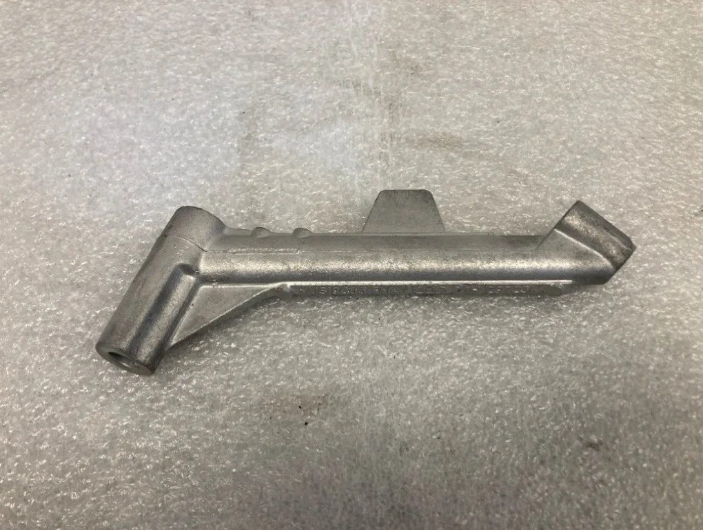 Кронштейн Volkswagen Tiguan 2010 5N