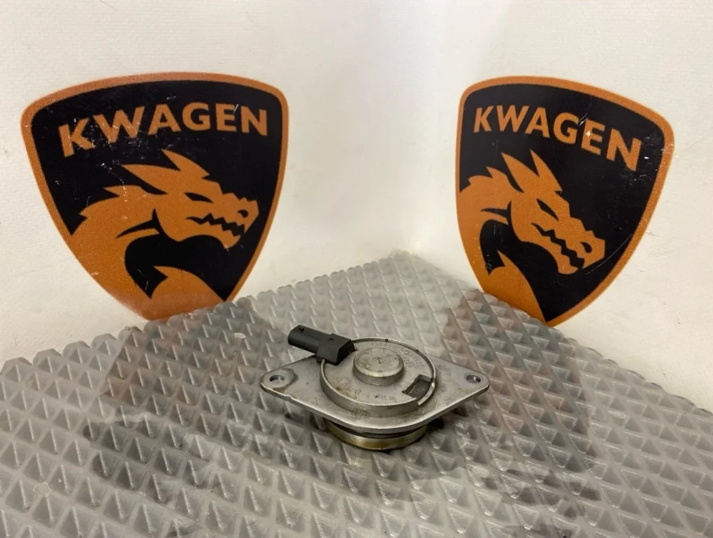 Клапан электромагнитный фаз грм Chevrolet Trax 2013 U200