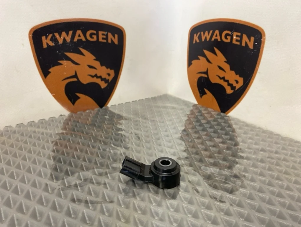 Датчик детонации Toyota Highlander 2008 XU40