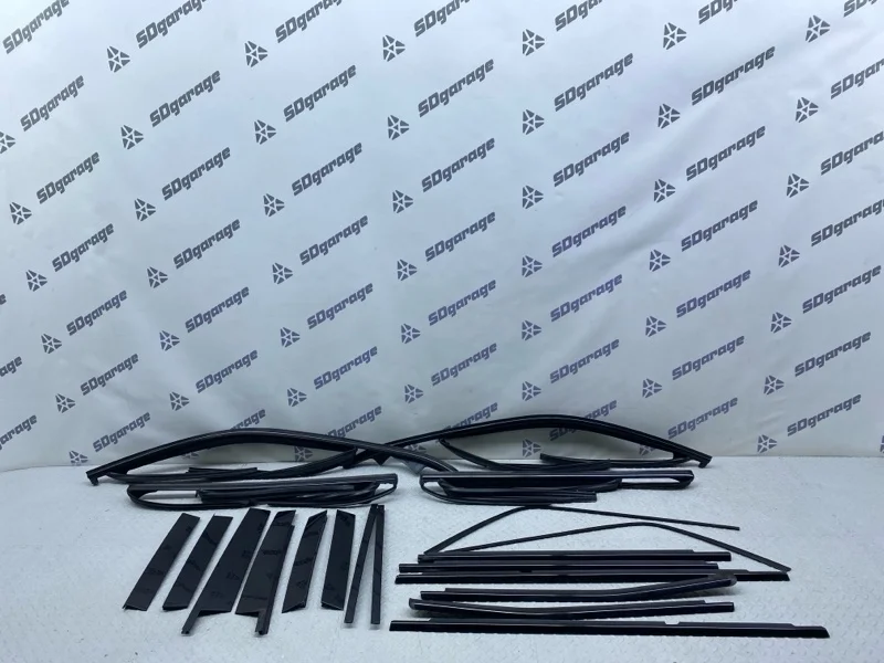 Комплект молдингов Night Package Mercedes-Benz GLS 350 d 4MATIC 2018 A1667253100 W166 (D51) 642 OM642