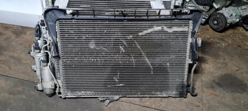Радиатор кондиционера Volvo XC90 2005