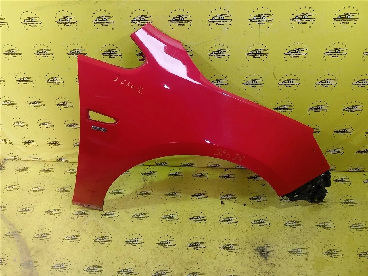 Крыло Opel Astra 13390003 J, переднее правое