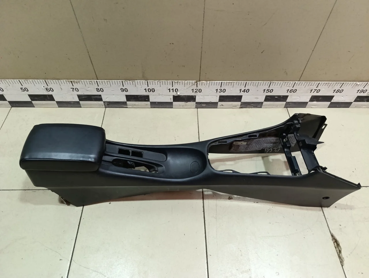 Подлокотник Almera N16 2000-2006