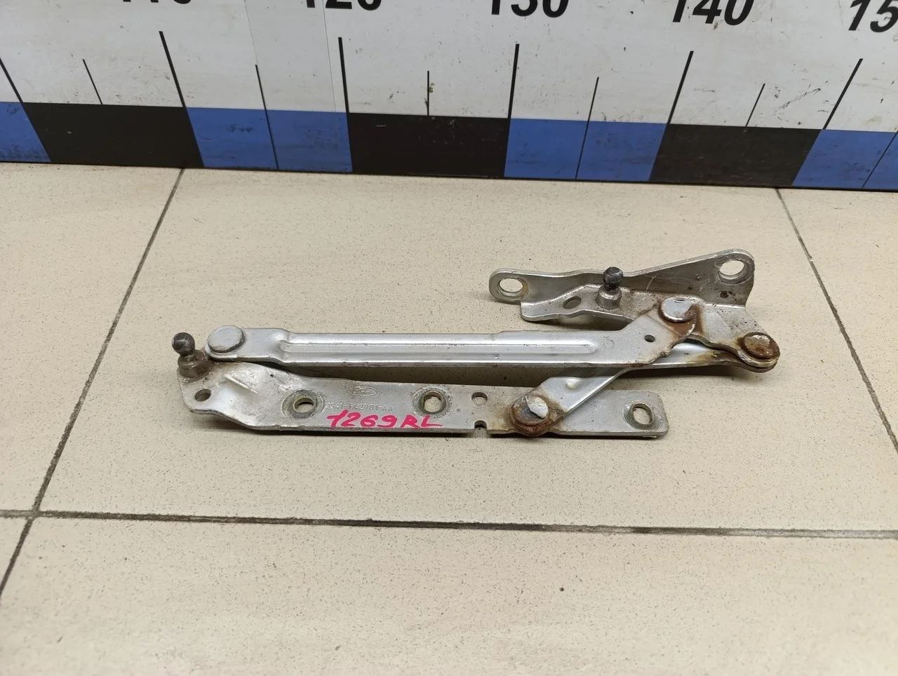 Петля крышки багажника Focus II 2005-2008