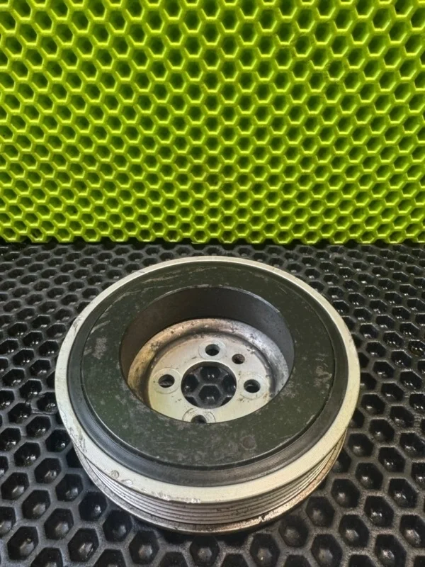 Шкив коленвала Audi A4 2004 B6