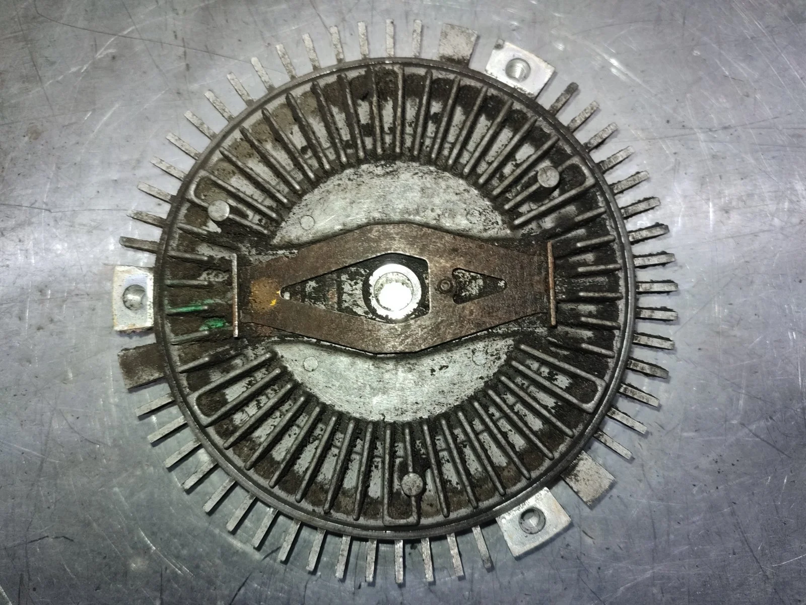 Вискомуфта SsangYong Rexton 2006 Y200