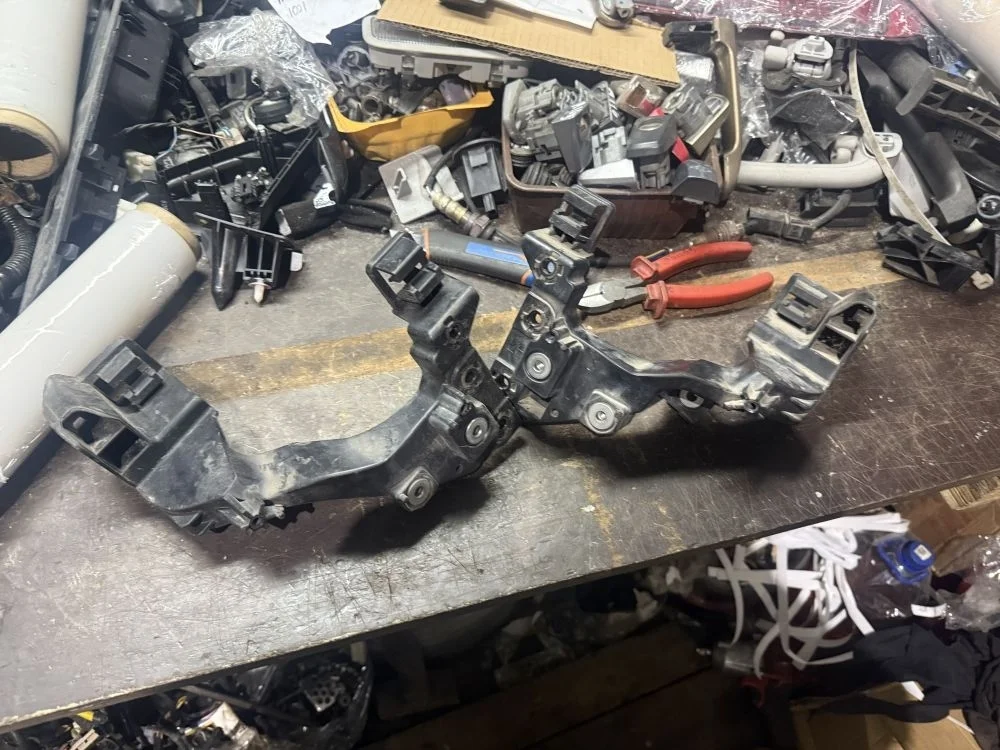 Кронштейн фары левый правый kia ceed 2 JD