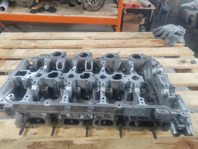 Головка блока цилиндров Mitsubishi L200 1005A560