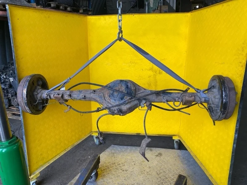 Мост задний Mitsubishi L200 (2006-2015) 2011 3711A175 ПИКАП 2.5 D 4D56