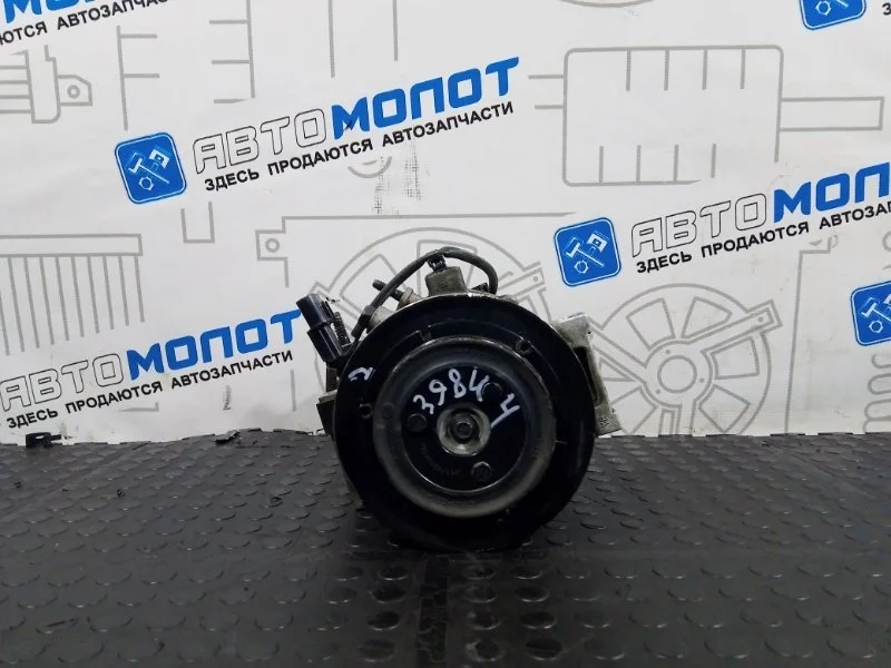 Компрессор кондиционера Kia Sorento 977012P200 UM D4HB 2.2 ЕВРО 6