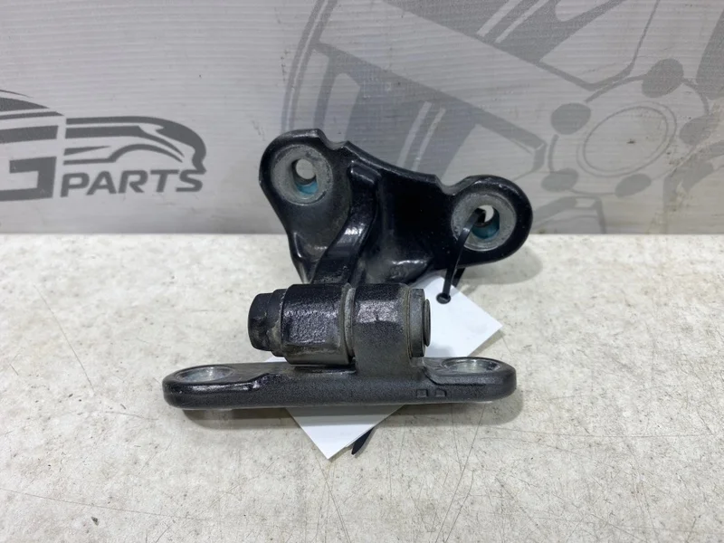 Петля левой двери верхняя Mercedes-benz 2009 W164