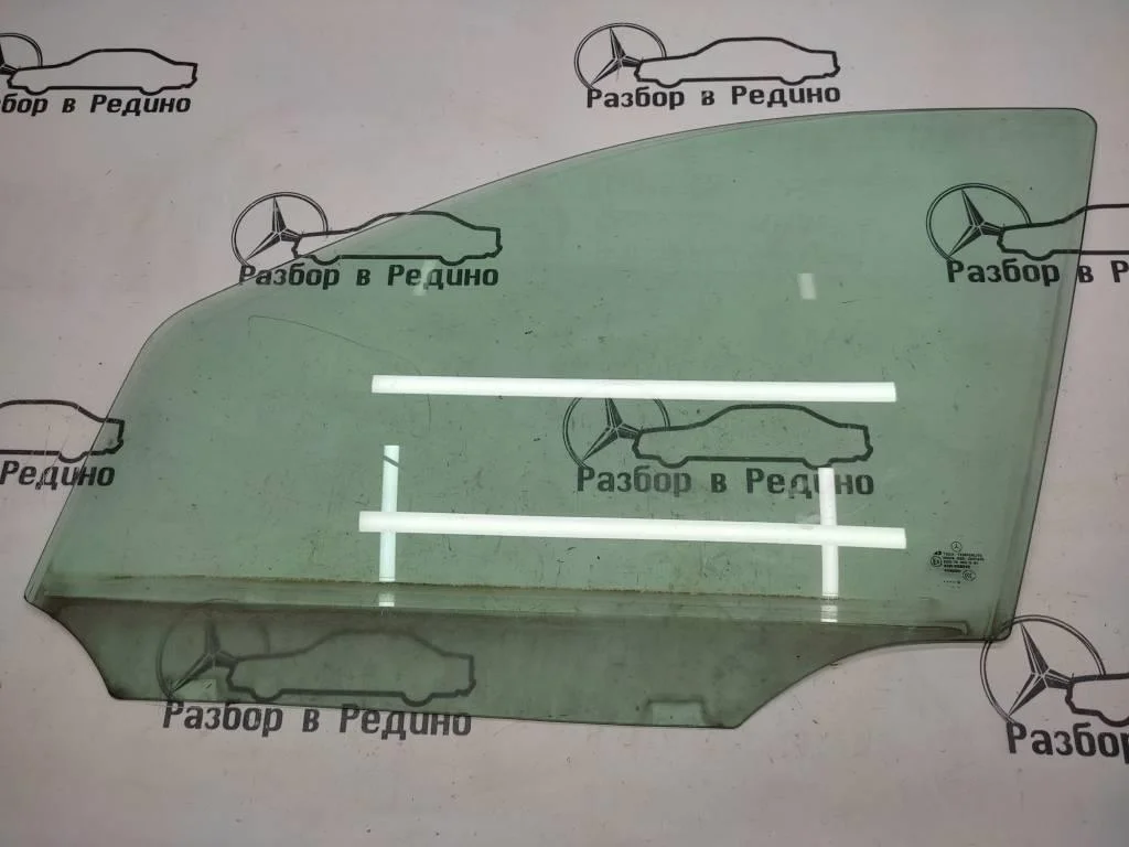 Стекло переднее левое Mercedes-Benz