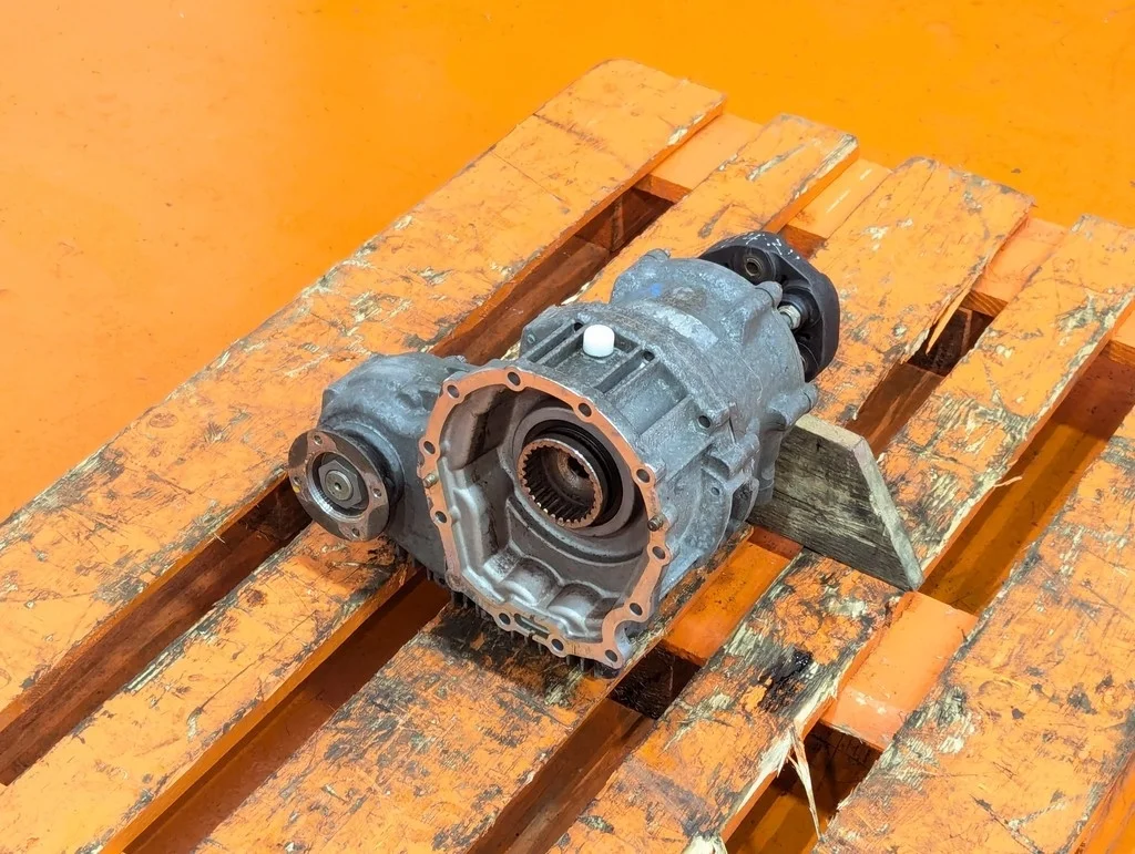 Раздаточная коробка Mercedes-Benz