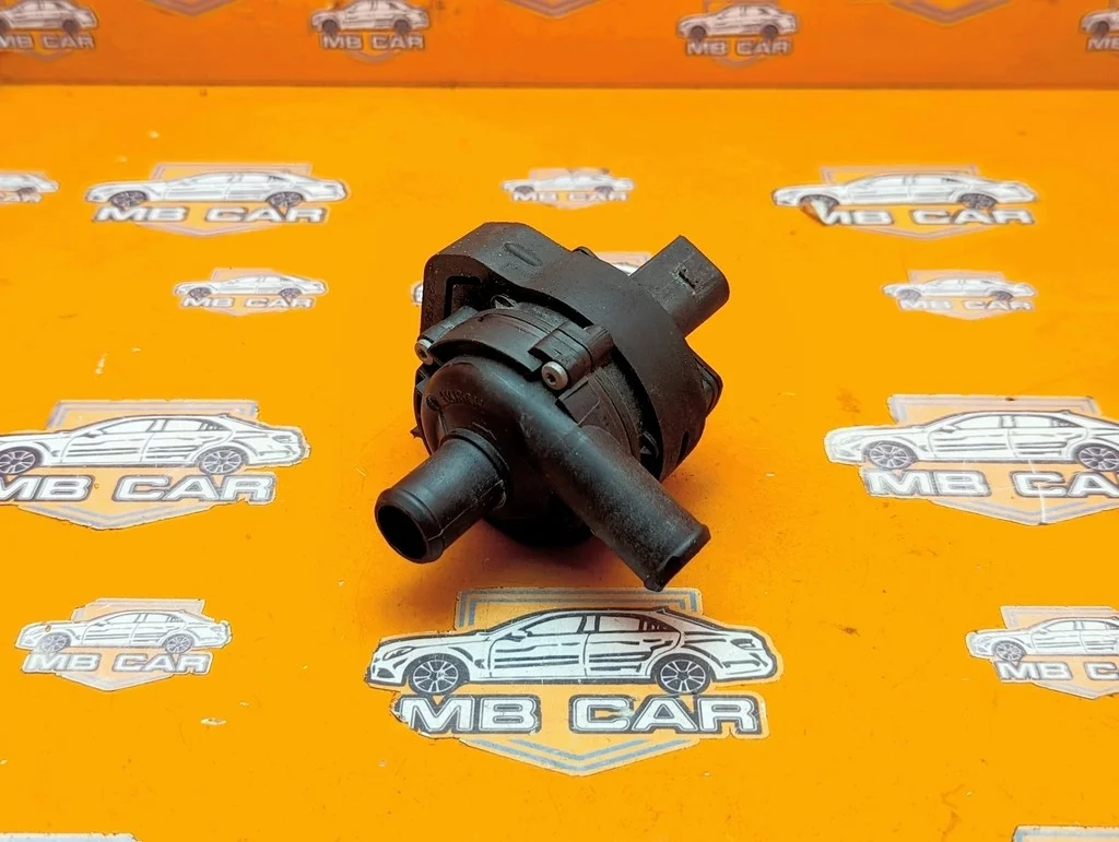 Насос циркуляционный Mercedes-Benz